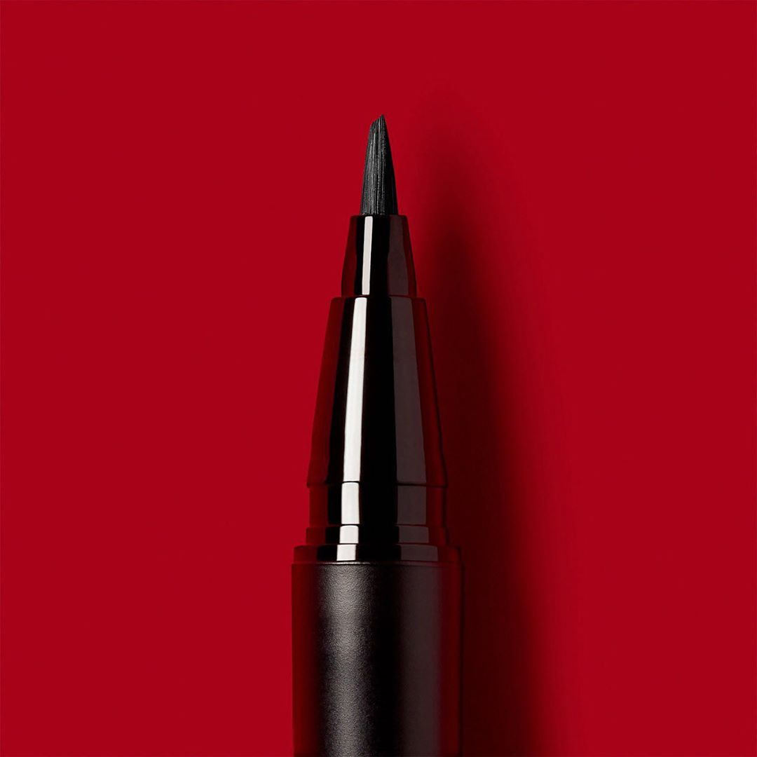 KVD dagger Eyeliner The Cosmopolis