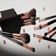 Load image into Gallery viewer, BH Signature Rose Gold 13 Pieces Brush Set
