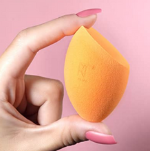 Load image into Gallery viewer, Real Techniques Miracle Complexion Beauty Sponge Makeup Blender, Set of 4
