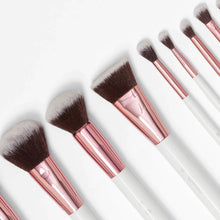 Load image into Gallery viewer, BH Cosmetics Crystal Quartz 12 Piece Brush Set And Bag
